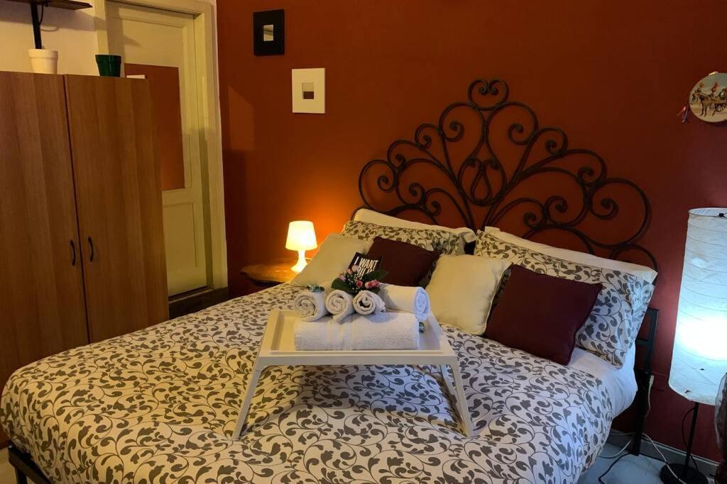 "Little Sicilian Home"-Room With A Private Bathroom & Kitchen -Fridge - And Shared A Beautiful Terrace On Hostel Taormina Center Zewnętrze zdjęcie