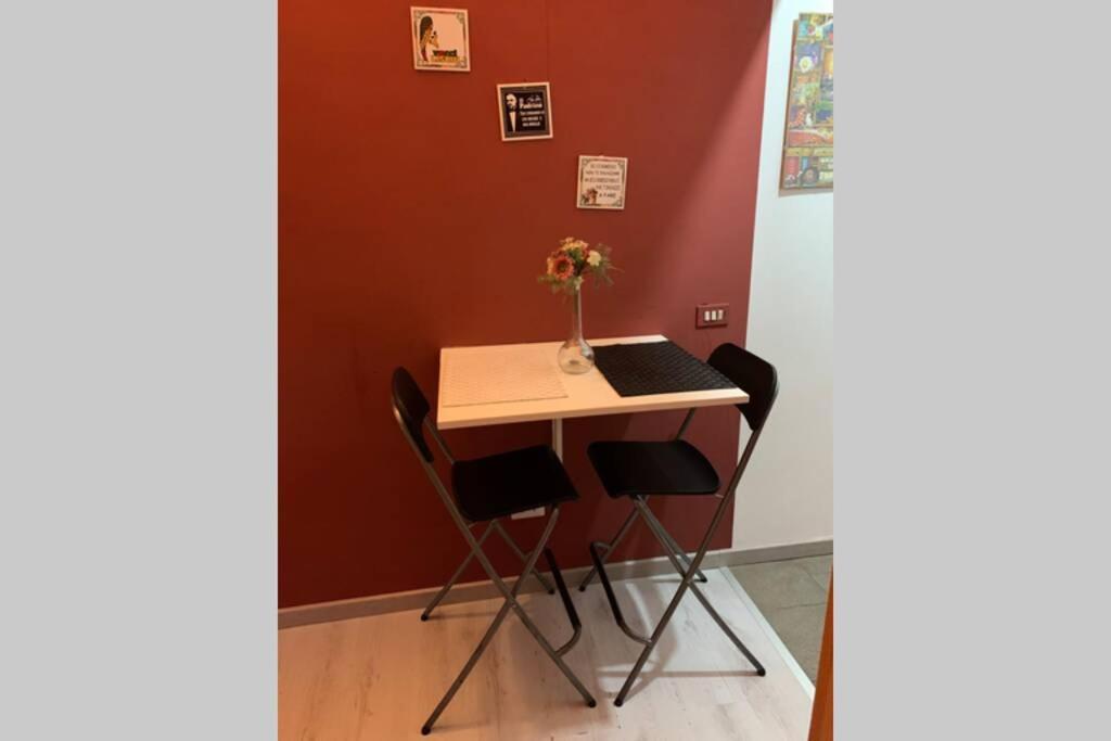 "Little Sicilian Home"-Room With A Private Bathroom & Kitchen -Fridge - And Shared A Beautiful Terrace On Hostel Taormina Center Zewnętrze zdjęcie