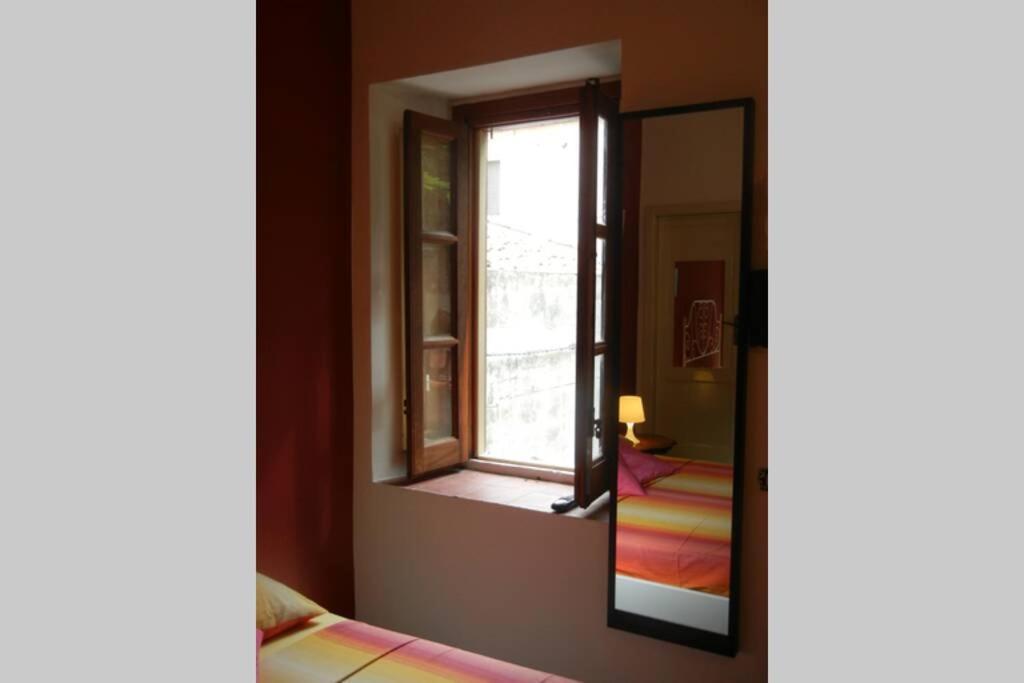 "Little Sicilian Home"-Room With A Private Bathroom & Kitchen -Fridge - And Shared A Beautiful Terrace On Hostel Taormina Center Zewnętrze zdjęcie