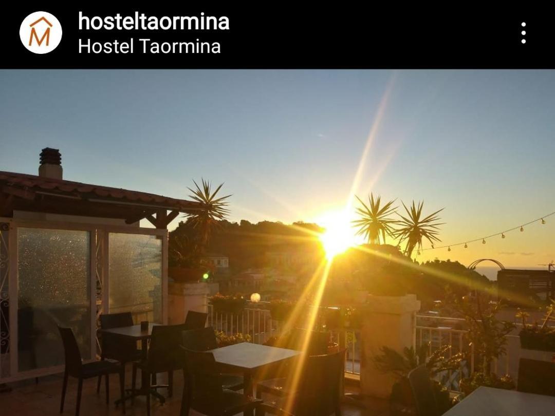 "Little Sicilian Home"-Room With A Private Bathroom & Kitchen -Fridge - And Shared A Beautiful Terrace On Hostel Taormina Center Zewnętrze zdjęcie